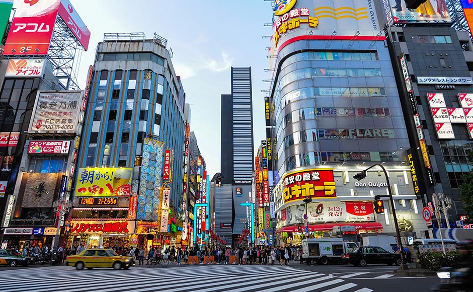 Shinjuku Shopping Street  Tokyo   Guide  Location and Hotels MYSTAYS